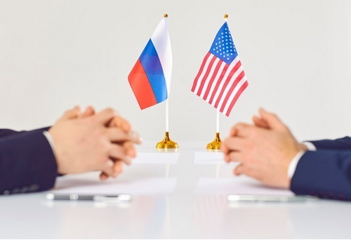 Білий дім "призупинив" підготовку до зустрічі Трампа з Путіним в Будапешті — NBC News